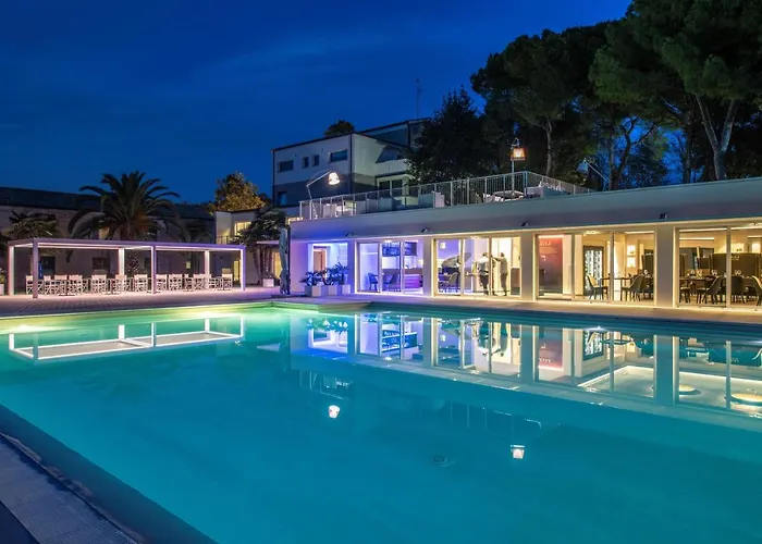 Finis Africae Hotel